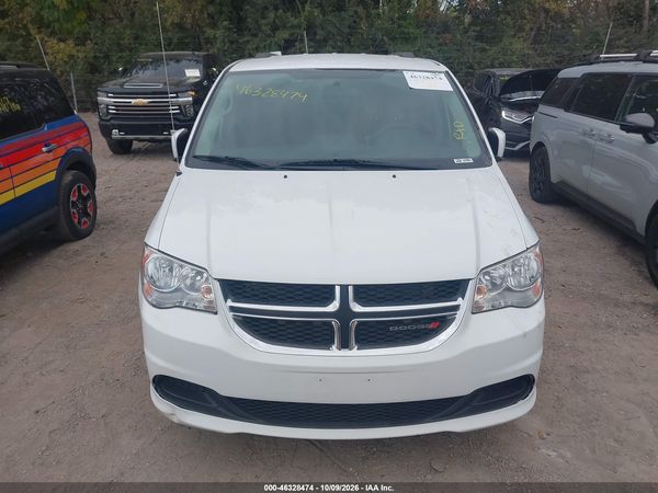 2015 DODGE GRAND CARAVAN SXT — I6
