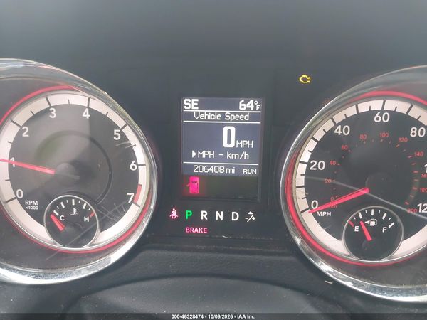 2015 DODGE GRAND CARAVAN SXT — I7