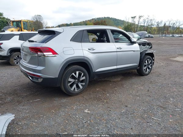 2022 VOLKSWAGEN ATLAS CROSS SPORT 2.0T SE — I4