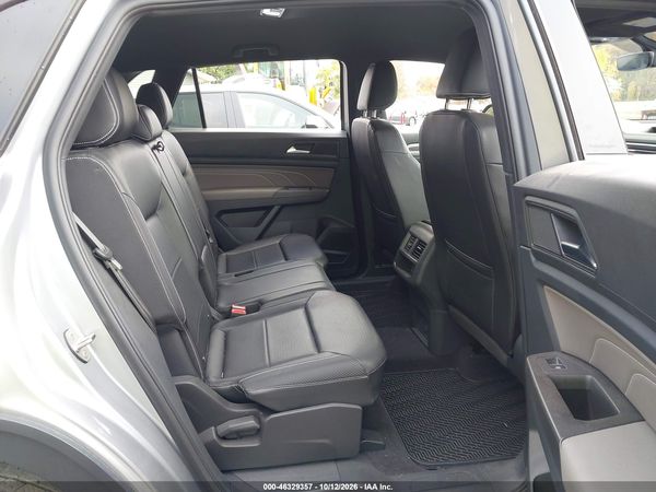 2022 VOLKSWAGEN ATLAS CROSS SPORT 2.0T SE — I8