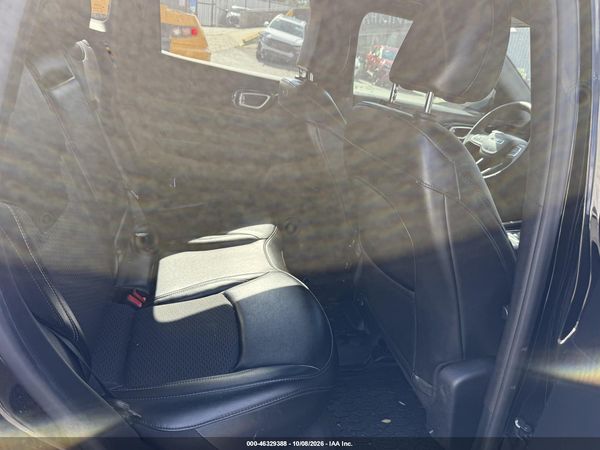 2023 JEEP COMPASS ALTITUDE 4X4 — I8