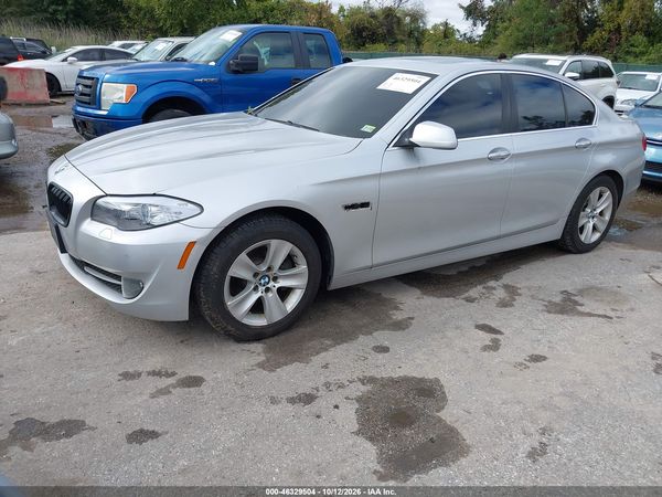 2013 BMW 528I XDRIVE — I2