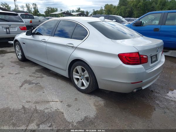 2013 BMW 528I XDRIVE — I3