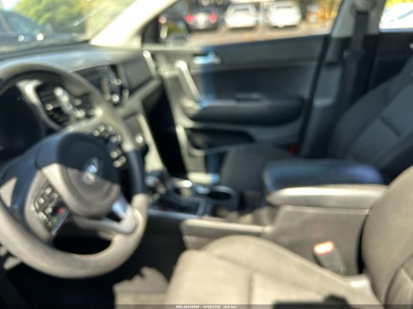 2017 KIA SPORTAGE LX — I11