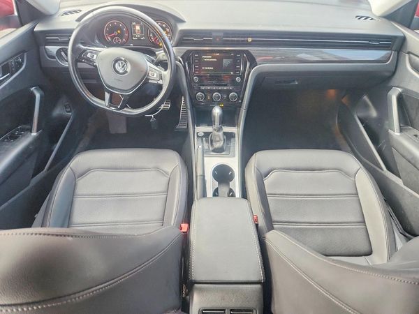 2020 VOLKSWAGEN PASSAT