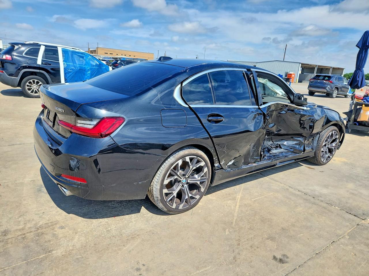 2025 BMW 330I