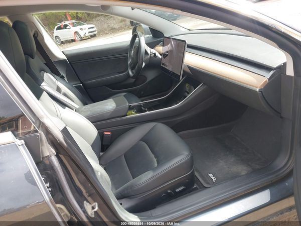 2018 TESLA MODEL 3 LONG RANGE/PERFORMANCE — I5