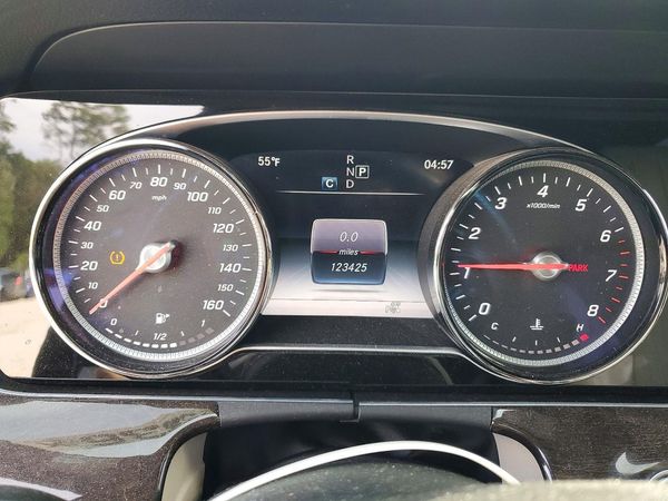 2017 MERCEDES-BENZ E E300
