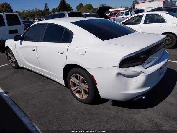2015 DODGE CHARGER SE — I3