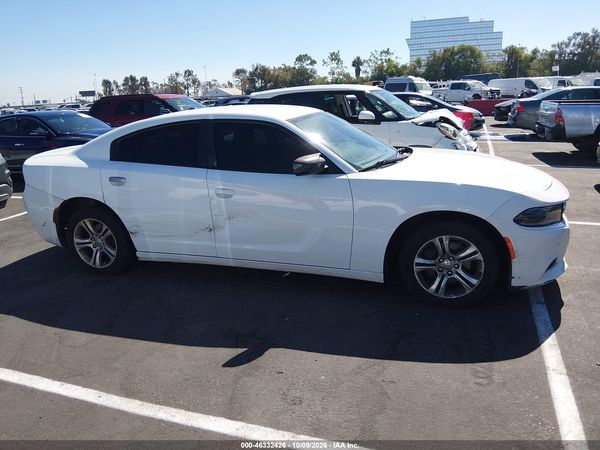 2015 DODGE CHARGER SE — I116