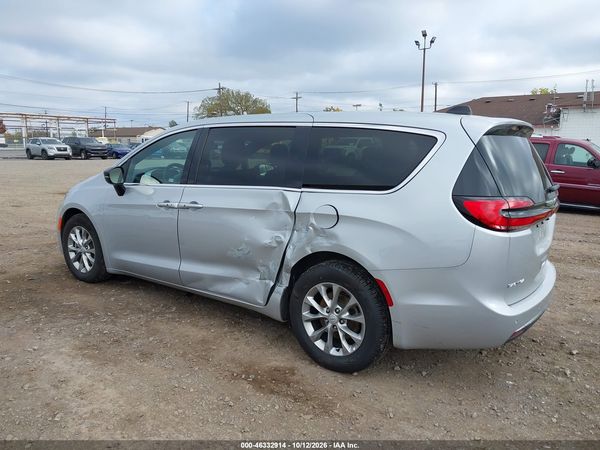 2026 CHRYSLER PACIFICA LIMITED — I3