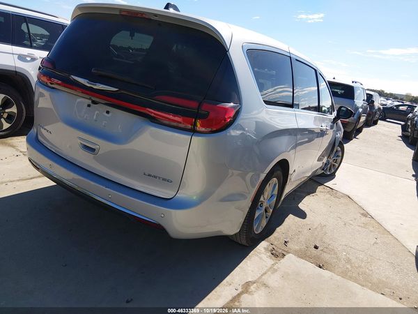 2026 CHRYSLER PACIFICA LIMITED — I4