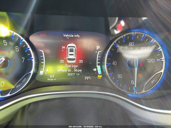 2026 CHRYSLER PACIFICA LIMITED — I7