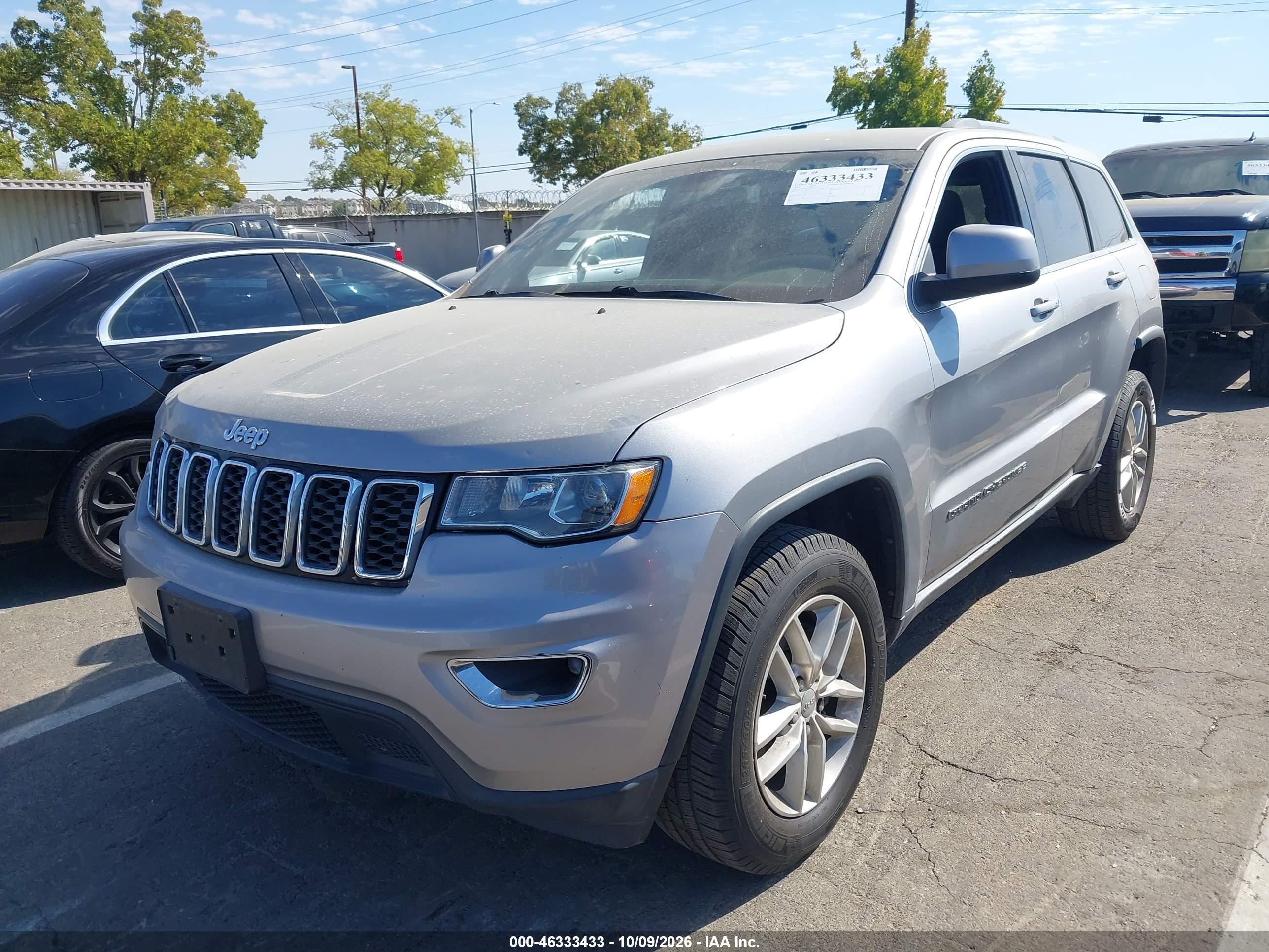 2018 JEEP GRAND CHEROKEE LAREDO E 4X4 — I2