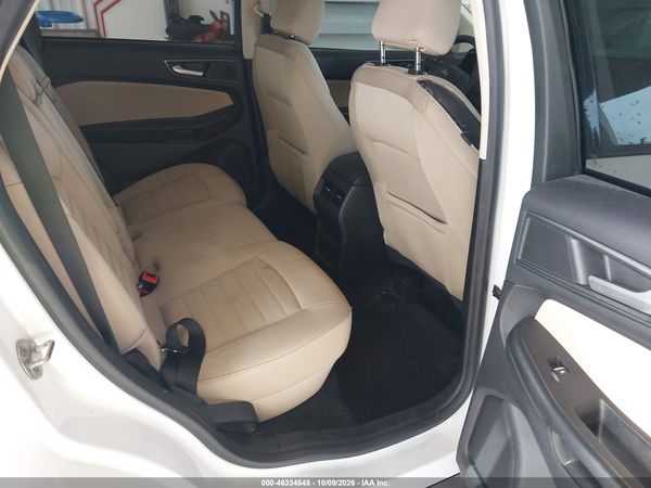 2022 FORD EDGE SE — I8