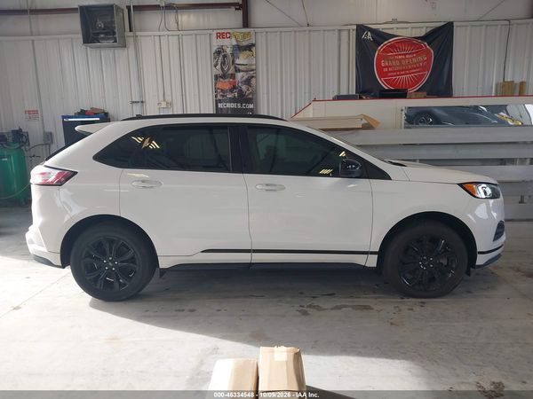 2022 FORD EDGE SE — I116