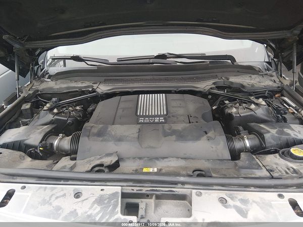 2013 LAND ROVER RANGE ROVER HSE — I10