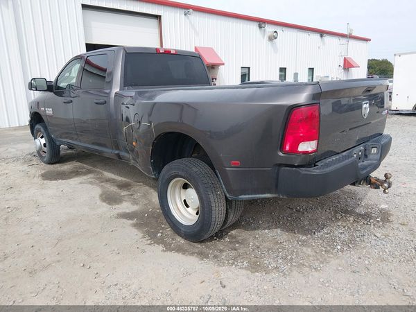 2016 RAM 3500 TRADESMAN — I3