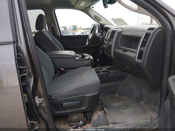 2016 RAM 3500 TRADESMAN — I5