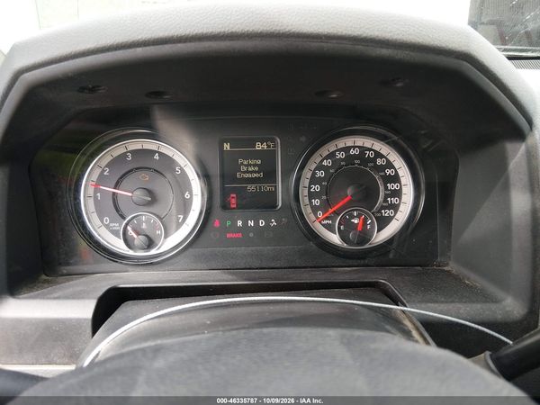 2016 RAM 3500 TRADESMAN — I7