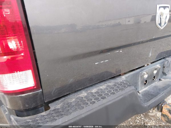 2016 RAM 3500 TRADESMAN — I71