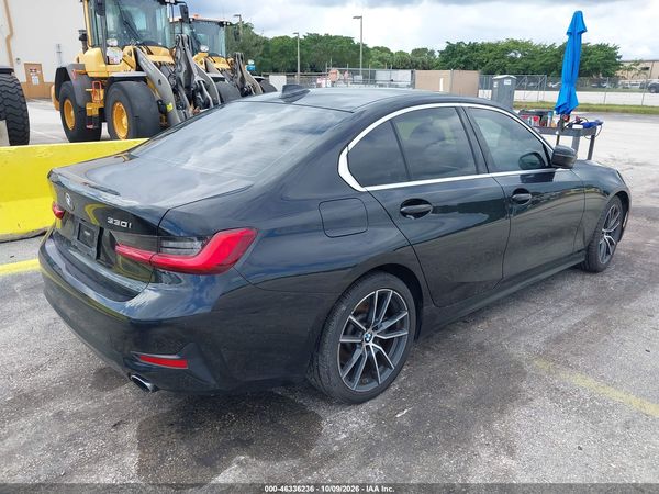 2019 BMW 330I — I4