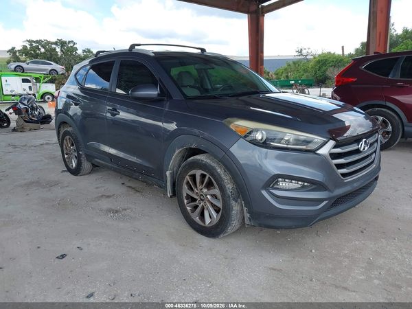 2016 HYUNDAI TUCSON SE — I1