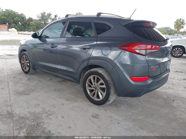 2016 HYUNDAI TUCSON SE — I3