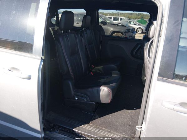 2018 DODGE GRAND CARAVAN GT — I8