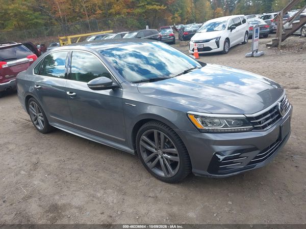 2017 VOLKSWAGEN PASSAT 1.8T R-LINE — I1