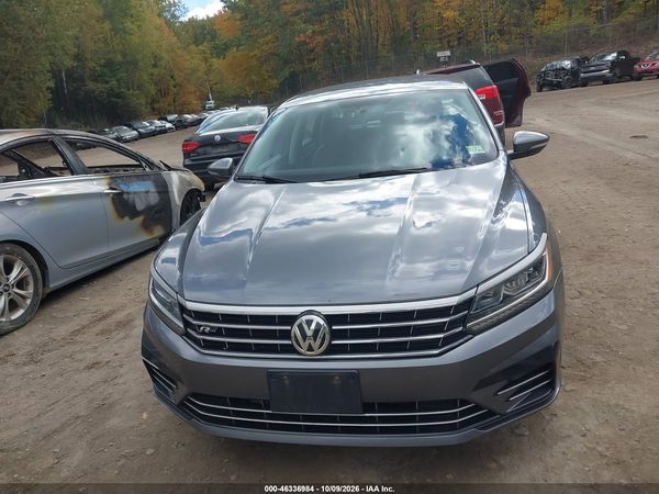 2017 VOLKSWAGEN PASSAT 1.8T R-LINE — I6