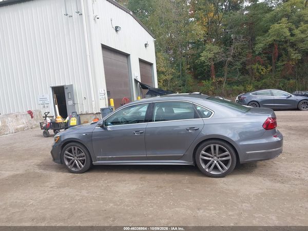 2017 VOLKSWAGEN PASSAT 1.8T R-LINE — I117