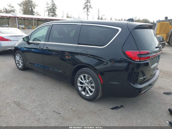 2027 CHRYSLER PACIFICA Limited — I3