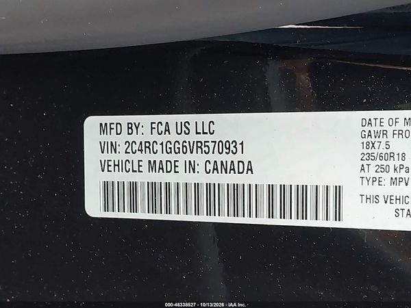 2027 CHRYSLER PACIFICA Limited — I9