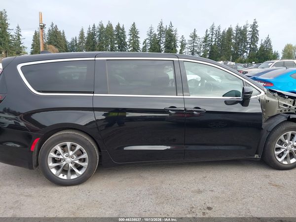 2027 CHRYSLER PACIFICA Limited — I116