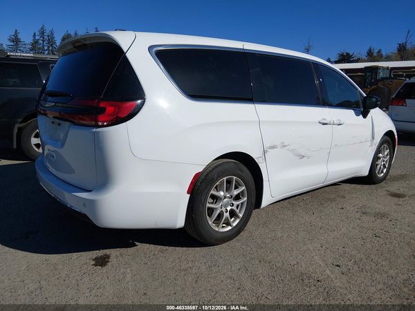 2025 CHRYSLER PACIFICA SELECT — I4