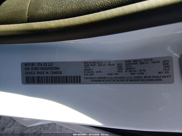 2025 CHRYSLER PACIFICA SELECT — I9