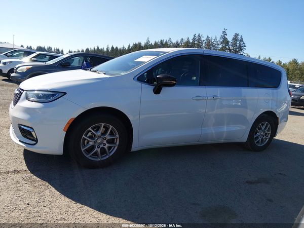 2025 CHRYSLER PACIFICA SELECT — I117