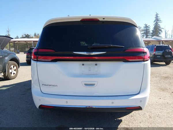 2025 CHRYSLER PACIFICA SELECT — I119