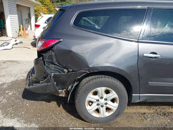 2017 CHEVROLET TRAVERSE LS — I152