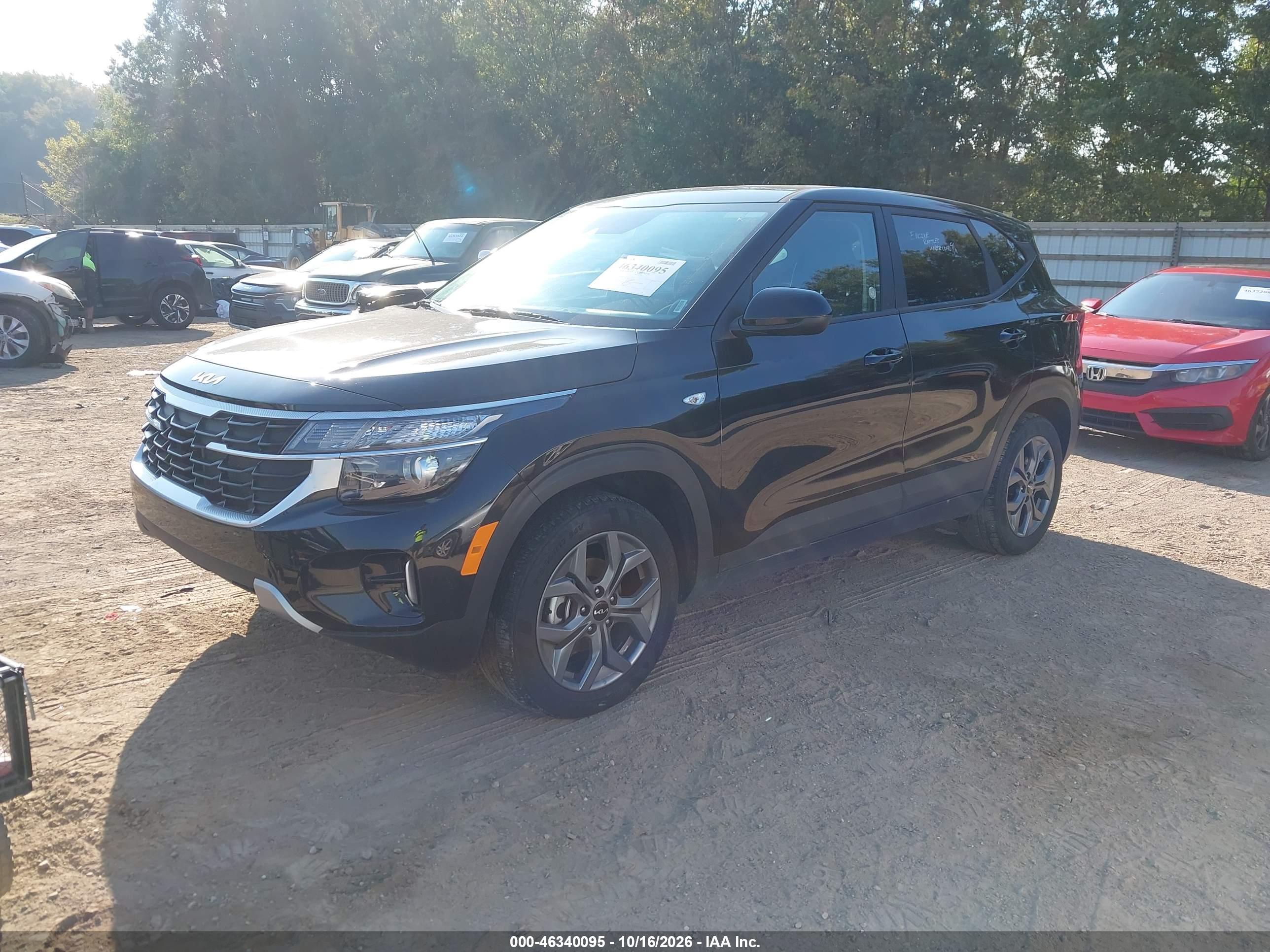 2026 KIA SELTOS LX — I2