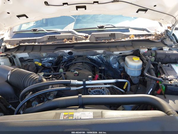 2016 RAM 3500 CHASSIS TRADESMAN/SLT — I10