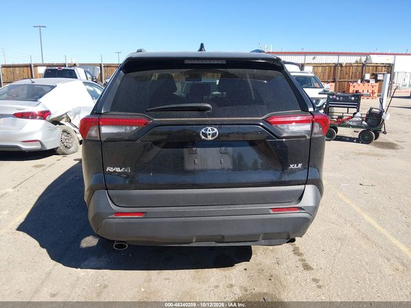 2025 TOYOTA RAV4 XLE — I119