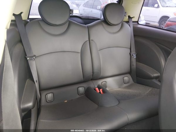 2013 MINI HARDTOP COOPER S — I8