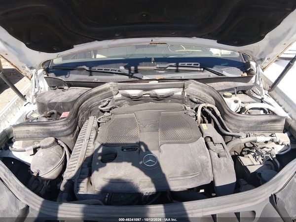 2015 MERCEDES-BENZ GLK 350 4MATIC — I10