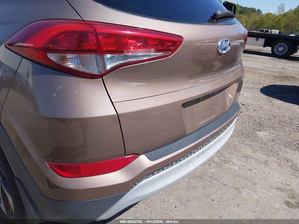 2017 HYUNDAI TUCSON LIMITED — I6