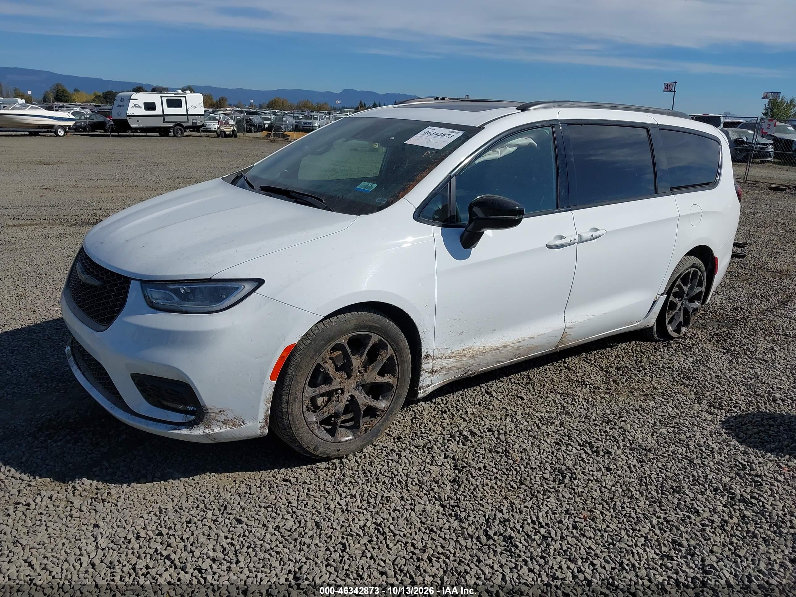 2025 CHRYSLER PACIFICA LIMITED — I2