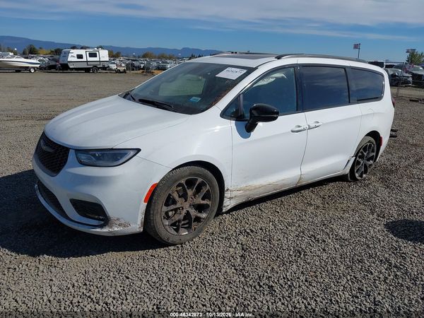 2025 CHRYSLER PACIFICA — I2