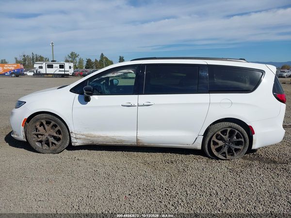 2025 CHRYSLER PACIFICA LIMITED — I117