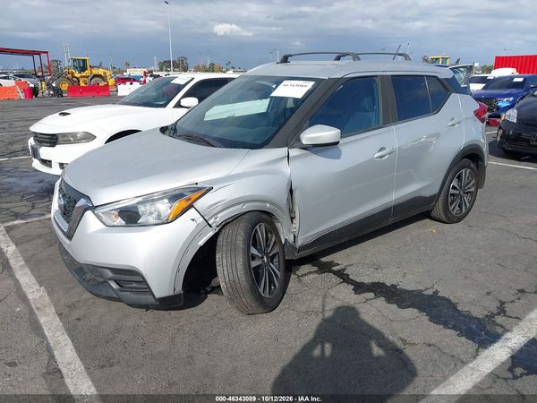 2018 NISSAN KICKS SV — I2